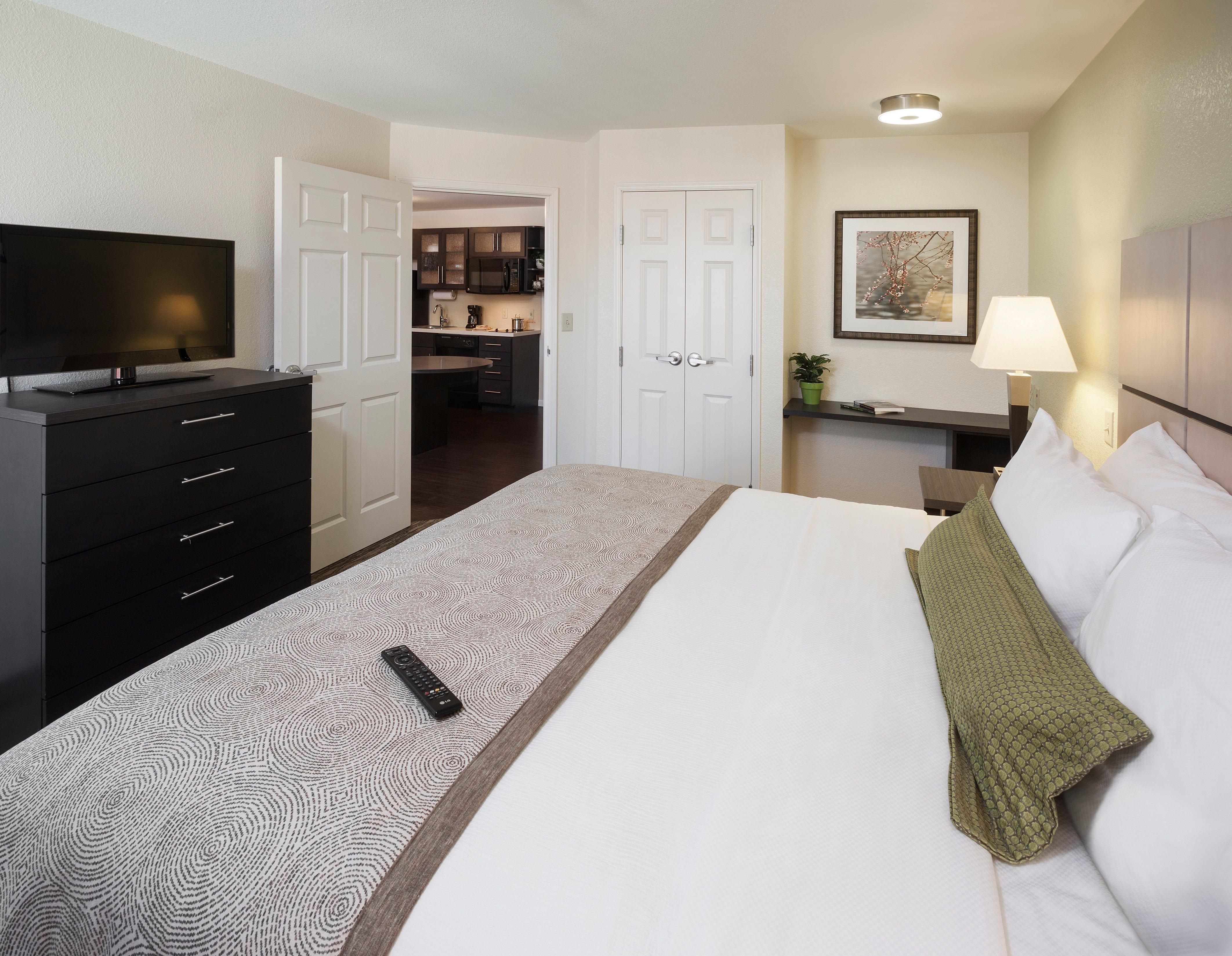 Candlewood Suites Philadelphia - Airport Area By Ihg Chester Eksteriør billede