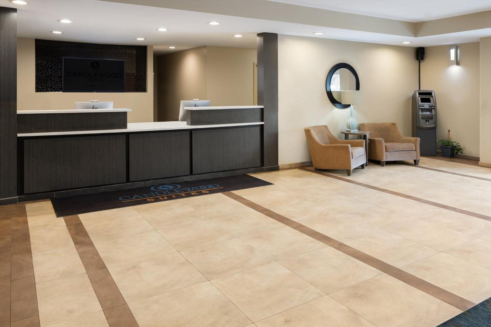 Candlewood Suites Philadelphia - Airport Area By Ihg Chester Eksteriør billede